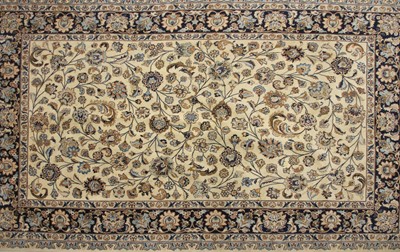 Lot 795 - A Persian Mashed rug