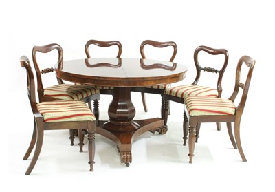 Lot 842 - A Victorian rosewood breakfast table