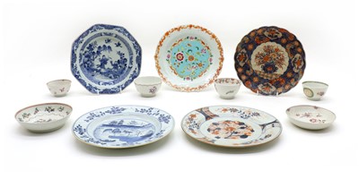 Lot 115 - A collection of Chinese export porcelain