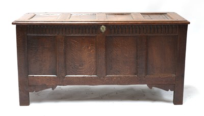 Lot 424 - An 18th century oak coffer