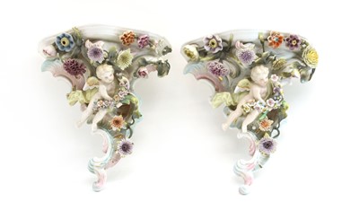 Lot 447 - A pair of Sitzendorf wall brackets