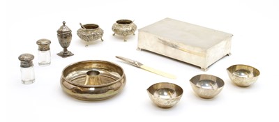 Lot 459 - Silver items, comprising: a modern silver table box, by S.J.Rose & Son, London 1960