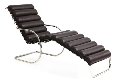 Lot 399 - A reclining tubular lounger