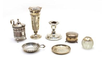 Lot 135 - An Art Noveau style specimen vase