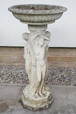 Lot 929 - A reconstituted stone bird bath
