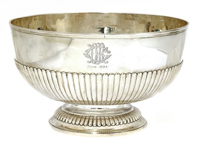 Lot 32 - A Victorian silver rose bowl