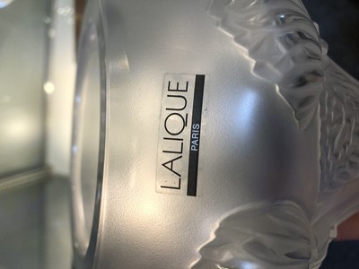 Lot 291 - A Lalique 'Button Rose' glass vase