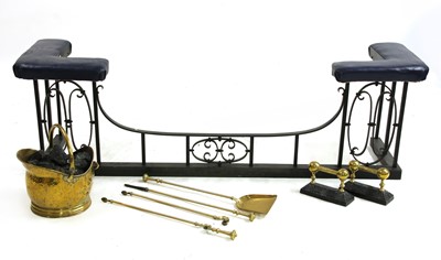 Lot 533 - A wrought iron club fender