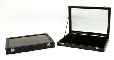 Lot 623 - A collection of eight jewellery trays
