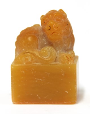 Lot 429 - A Chinese soapstone seal