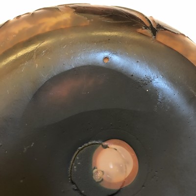 Lot 112 - A Daum cameo glass bowl