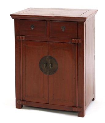 Lot 549 - A Chinese lacquered cabinet