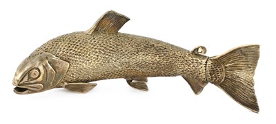 Lot 13 - A silver pepper grinder in the form of a salmon
