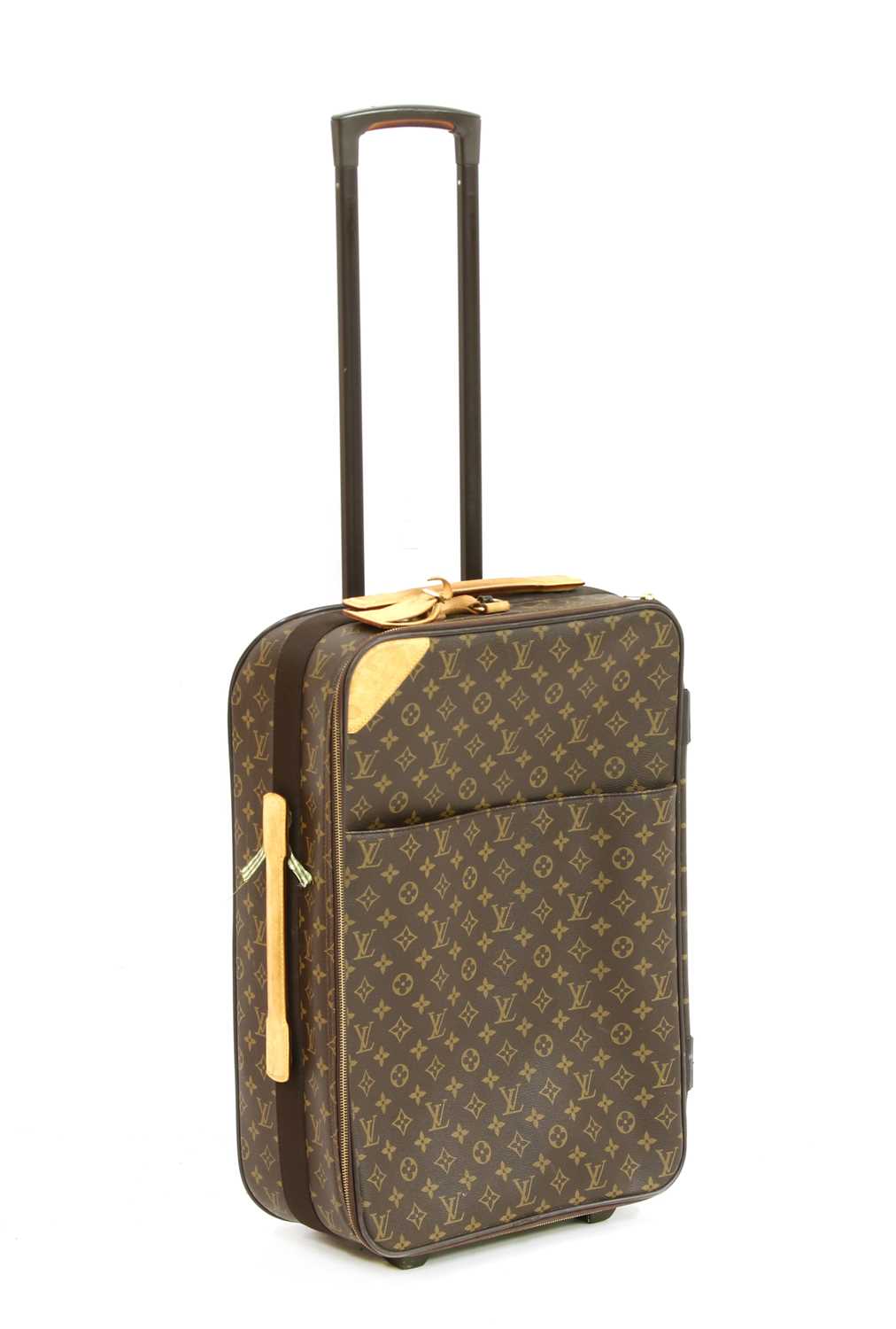 Lot 110 - A Louis Vuitton monogrammed canvas 'Pégase Légère 55' suitcase