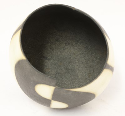 Lot 294 - John Ward (b.1939)