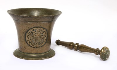 Lot 699 - A Charles II gunmetal pestle and mortar