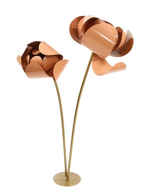 Lot 721 - A unusual painted metal sculpture in the form of two large flowers