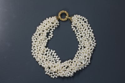 Lot 232 - An eight row cultured freshwater pearl torsade necklace