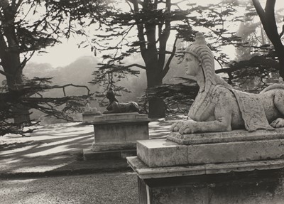 Lot 10 - Edwin Smith (1912-1971)