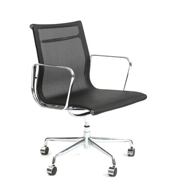 Lot 603 - A Vitra chrome and black mesh office chair