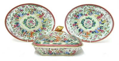 Lot 150 - A Chinese Canton enamelled famille rose tureen and cover