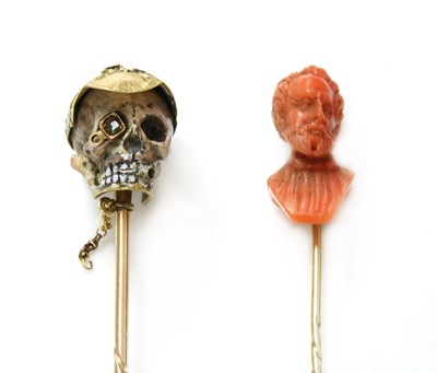 Lot 237 - A gold enamel stick pin
