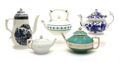 Lot 192 - A Pennington Liverpool blue and white printed coffee pot and cover