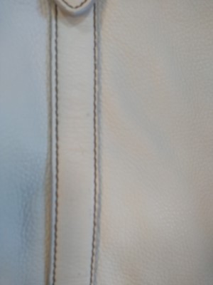 Lot 84 - A Miu Miu white leather 'Vitello Lux' fold-over top hobo bag