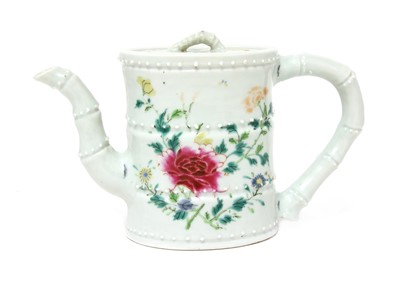 Lot 135 - A Chinese famille rose teapot