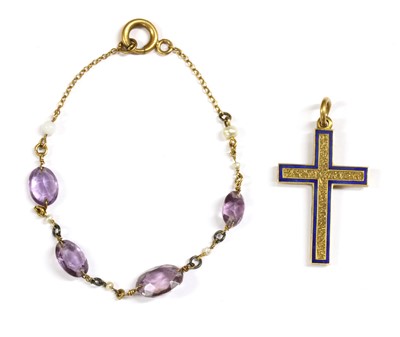 Lot 40 - A gold enamel Latin cross pendant