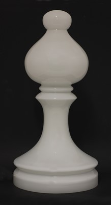 Lot 451 - A glass table lamp