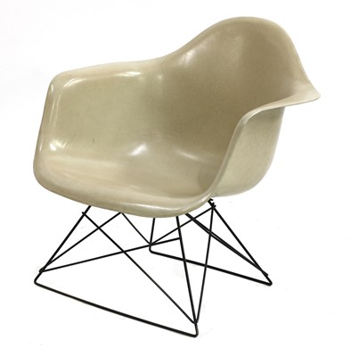 Lot 476 - An 'LAR' side chair