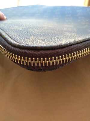 Lot 143 - A Louis Vuitton monogrammed canvas document case