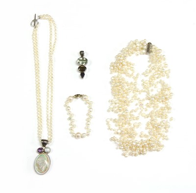 Lot 417 - A small quantity of jewellery