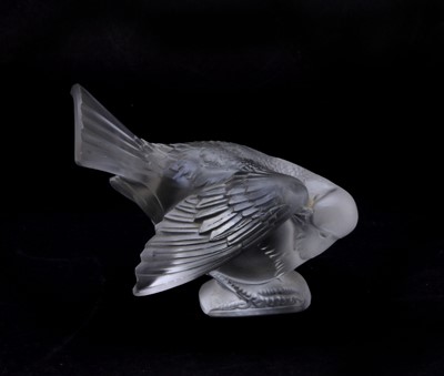 Lot 386 - A Lalique table ornament
