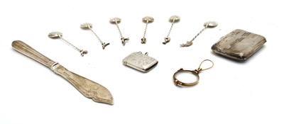 Lot 13 - An Edwardian silver vesta case