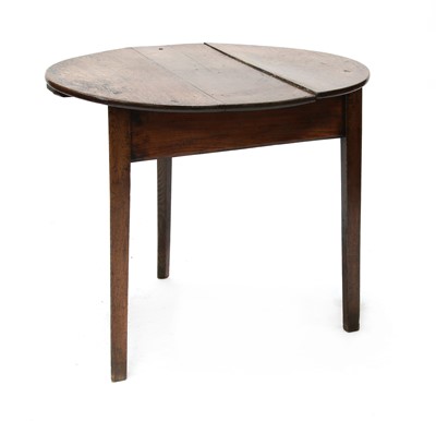 Lot 364 - An oak and elm cricket table
