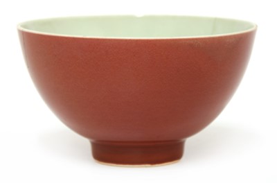 Lot 86 - A Chinese copper-red glazed bowl