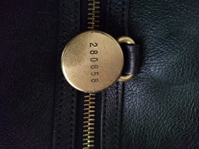 Lot 56 - A Mulberry black leather 'Somerset' shopper tote