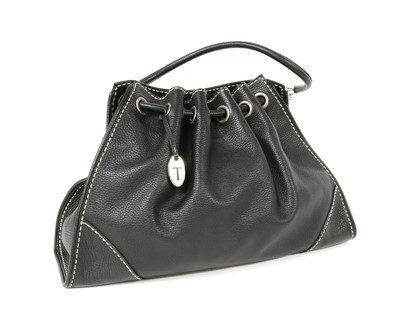 Lot 80 - A Tod's black leather shoulder bag