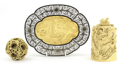 Lot 293 - A Japanese ivory box and cover