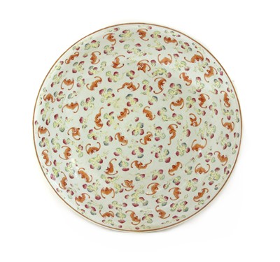 Lot 147 - A large Chinese famille rose charger