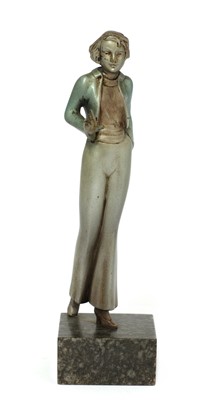 Lot 207 - An Art Deco cold-painted bronze figure of a lady