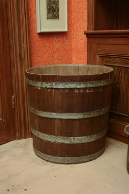 Lot 182 - A large coopered bin