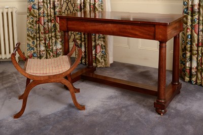 Lot 274 - A Victorian mahogany dressing table
