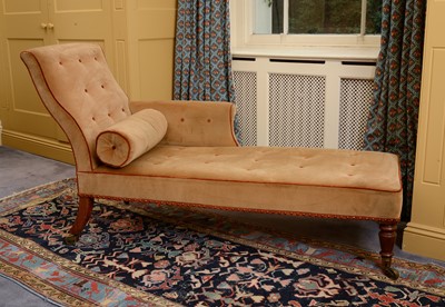 Lot 304 - A mahogany chaise longue