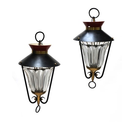 Lot 273 - A pair of Italian hanging lights