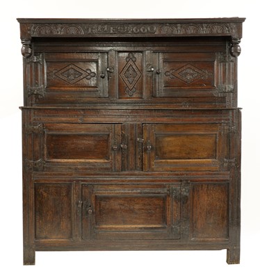 Lot 365 - A Welsh oak deuddarn