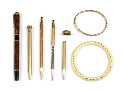 Lot 415 - A 9ct gold wedding ring