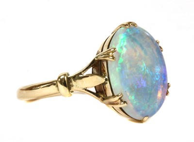 Lot 272 - A gold single stone opal ring